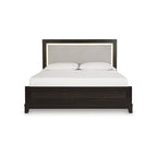Letto imbottito con pannello testa marrone scuro e grigio – Profilo borchiato, Struttura in legno massello, Misura Queen/King