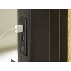 Letto imbottito con pannello testa marrone scuro e grigio – Profilo borchiato, Struttura in legno massello, Misura Queen/King