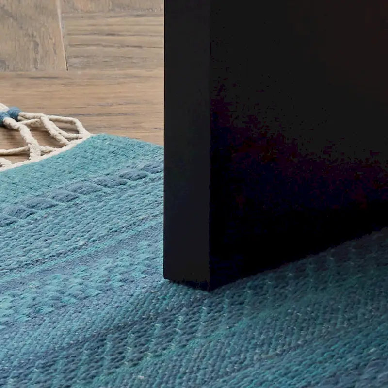 Tavolino Moderno in Legno con Angoli Arrotondati – Tavolino da Comodino o da Salotto Minimalista