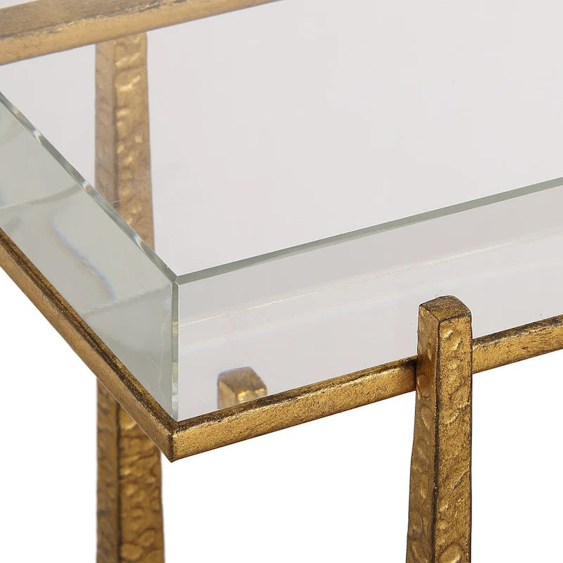 Tavolino d'appoggio con spesso cristallo – Base color oro glam, Lussuoso tavolino laterale da salotto